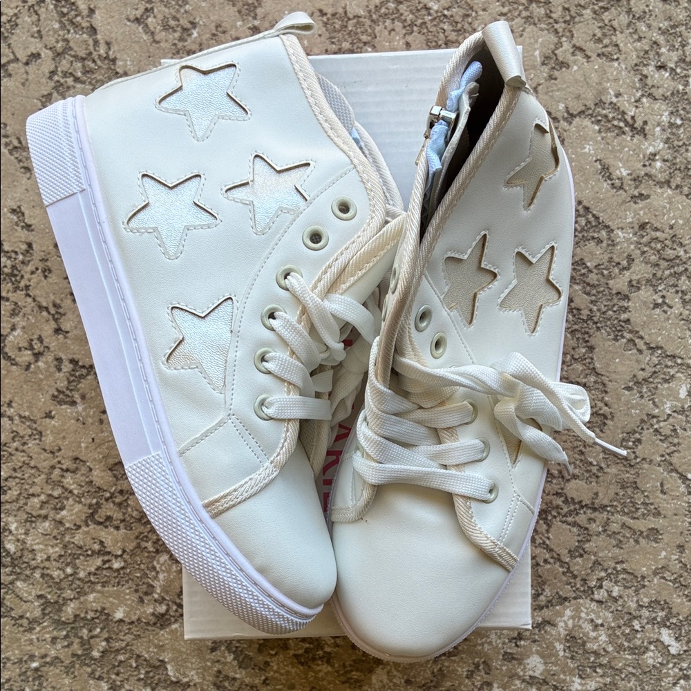 Anne Marie Cream Star Kids High-Top Sneakers
